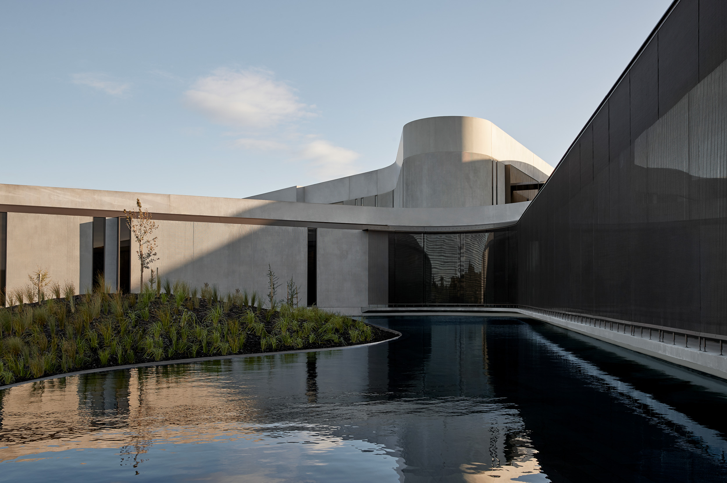 01_Alba-Thermal-Springs_Willem-Dirk-du-Toit_Screen_01